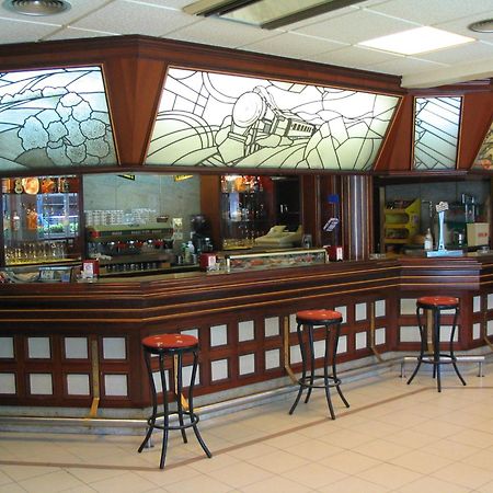 Hotel Isabel Исла Ресторан фото